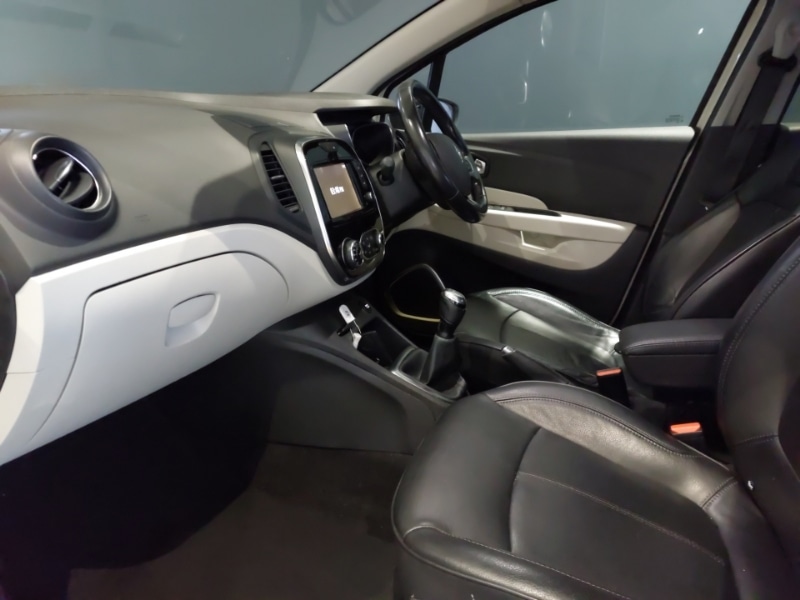 Used Renault Captur 2018 for sale - 77008611: Photo 5