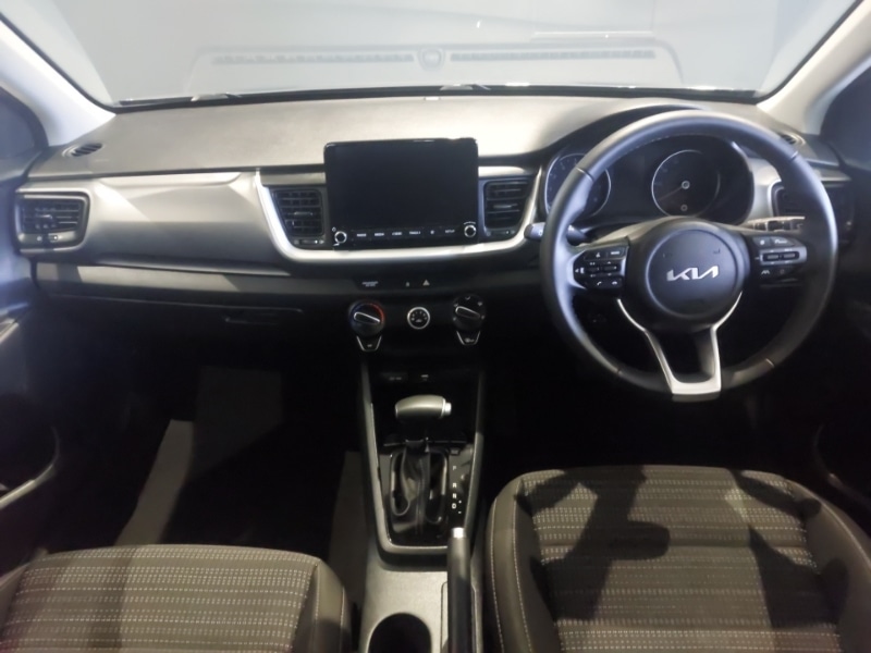 Used Kia Stonic 2022 for sale - 76721747: Photo 2