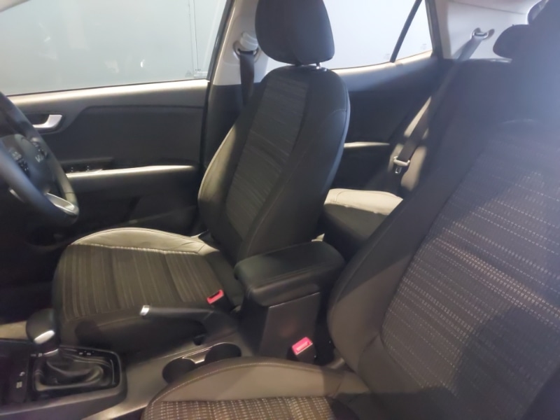 Used Kia Stonic 2022 for sale - 76721747: Photo 5