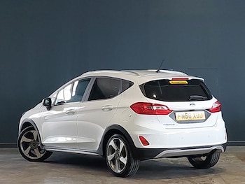 Used Ford Fiesta 2018 for sale - 78884864: Photo