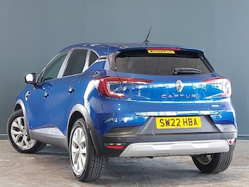 Used Renault Captur 2022 for sale - 75883113: Photo