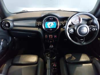 Used MINI Hatch 2019 for sale - 79675189: Photo