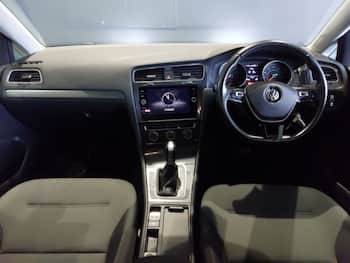 Used Volkswagen Golf 2017 for sale - 79654368: Photo