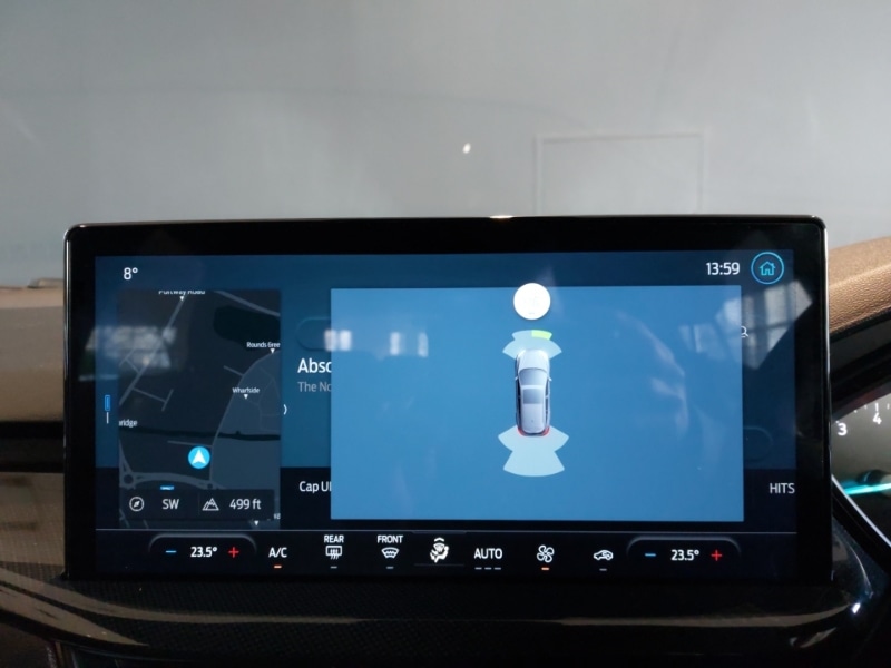 Used Ford Focus 2023 for sale - 76924915: Photo 12