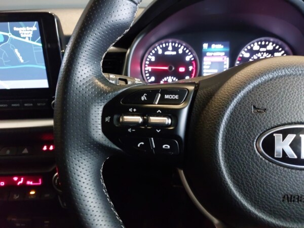 Used Kia Stonic 2021 for sale - 76221450: Photo 10
