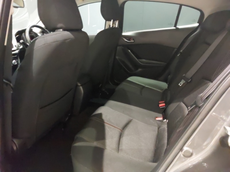 Used Mazda Mazda3 2017 for sale - 76924900: Photo 6