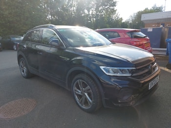Used Volkswagen T-Roc 2023 for sale - 78704125: Photo