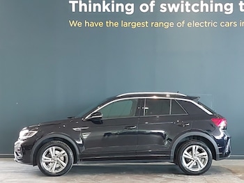Used Volkswagen T-Roc 2023 for sale - 78704125: Photo