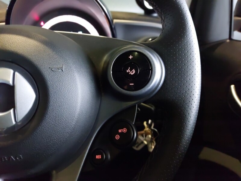 Used smart fortwo 2020 for sale - 77338275: Photo 11