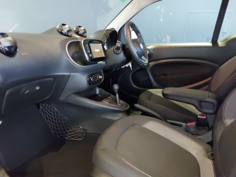 Used smart fortwo 2020 for sale - 77338275: Photo 5