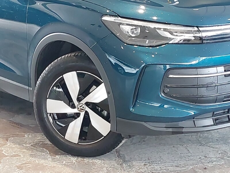 Used Volkswagen Tiguan 2024 for sale - 77999341: Photo 9