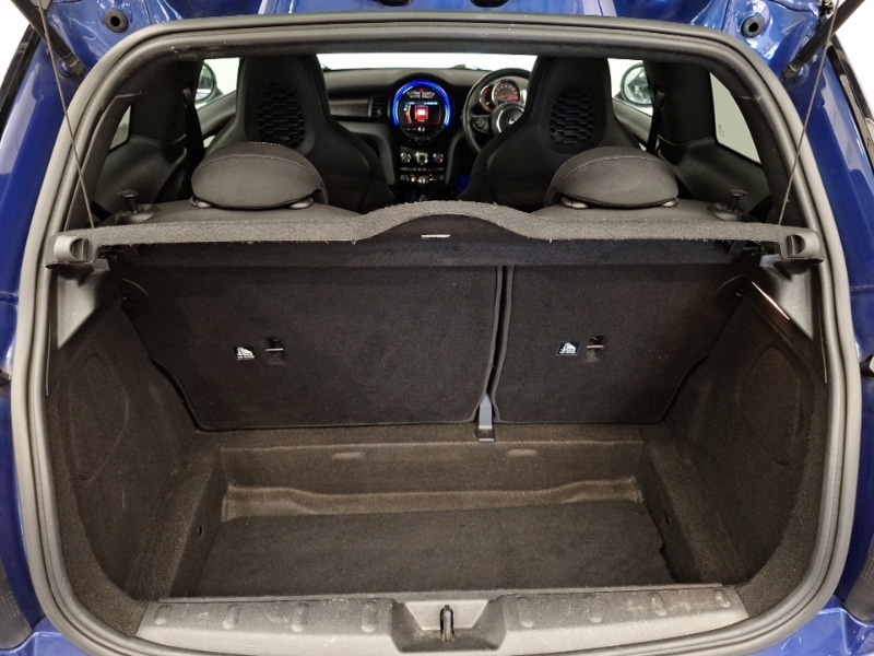 Used MINI Cooper 2019 for sale - 76410986: Photo 8