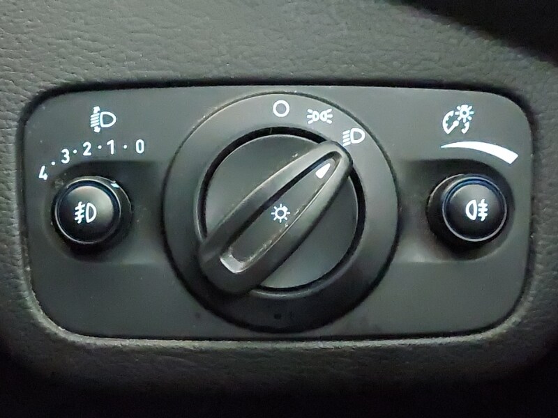 Used Ford Grand C-Max 2018 for sale - 77284285: Photo 18