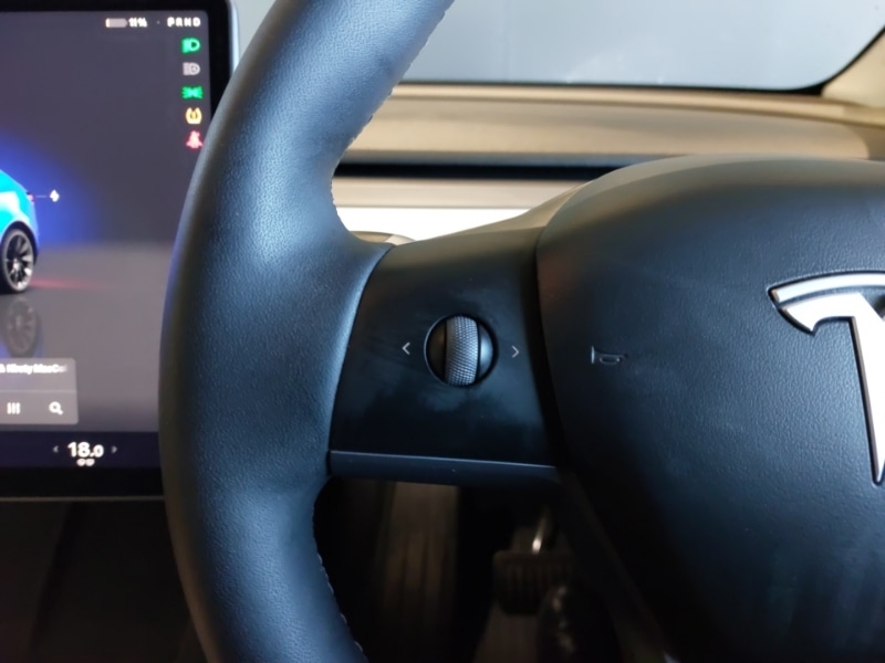 Used Tesla Model Y 2022 for sale - 76924937: Photo 10