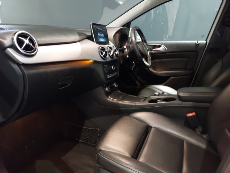 Used Mercedes-Benz B Class 2015 for sale - 76537155: Photo 5