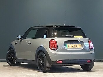 Used MINI Hatch 2022 for sale - 77228622: Photo