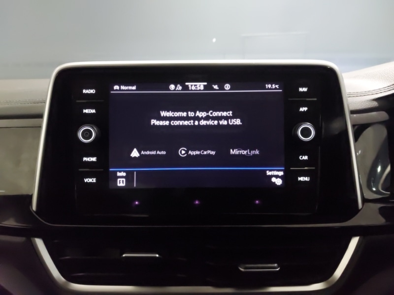 Used Volkswagen T-Roc 2022 for sale - 77252204: Photo 14