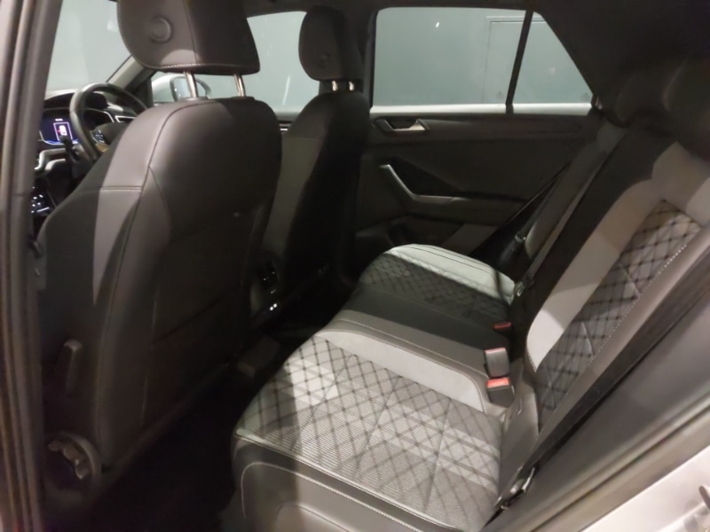 Used Volkswagen T-Roc 2022 for sale - 77252204: Photo 6