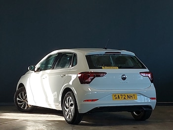 Used Volkswagen Polo 2022 for sale - 76602300: Photo