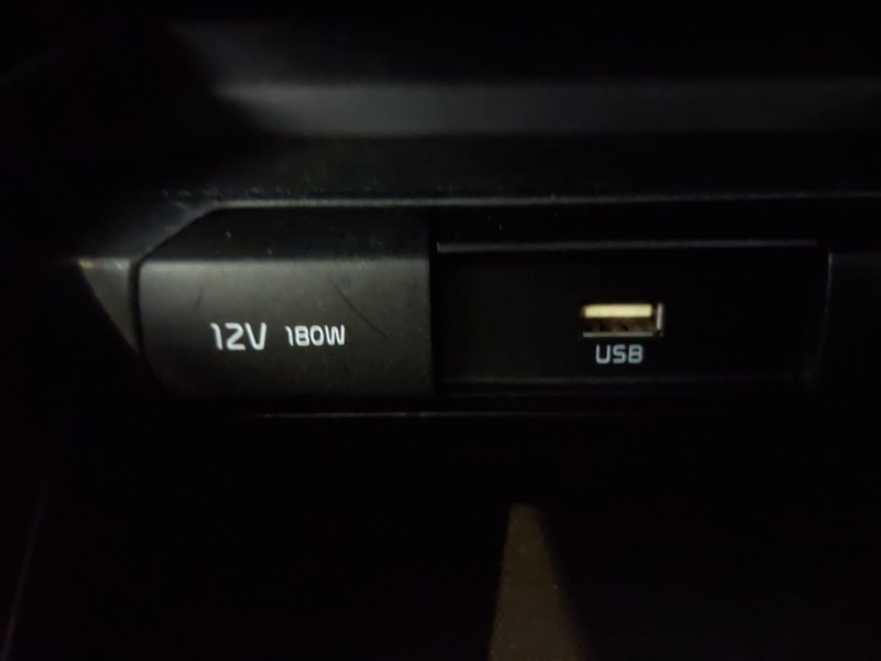 Used Kia Stonic 2023 for sale - 76958922: Photo 16