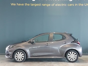 Used Toyota Yaris 2023 for sale - 79286269: Photo