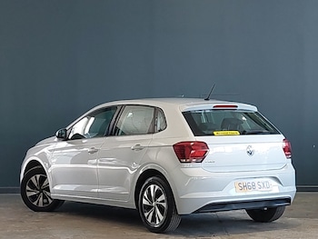 Used Volkswagen Polo 2018 for sale - 78795426: Photo