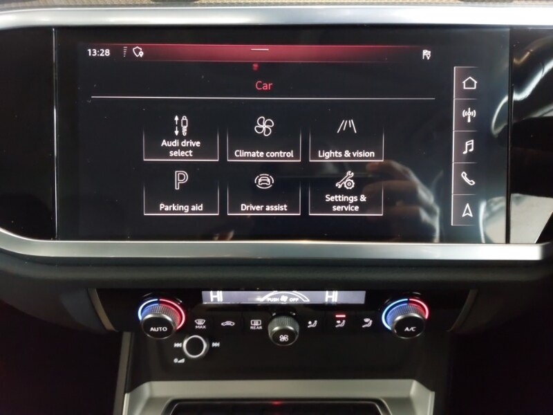 Used Audi Q3 2019 for sale - 77832366: Photo 14