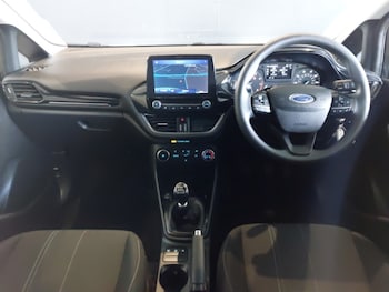 Used Ford Fiesta 2020 for sale - 77928075: Photo