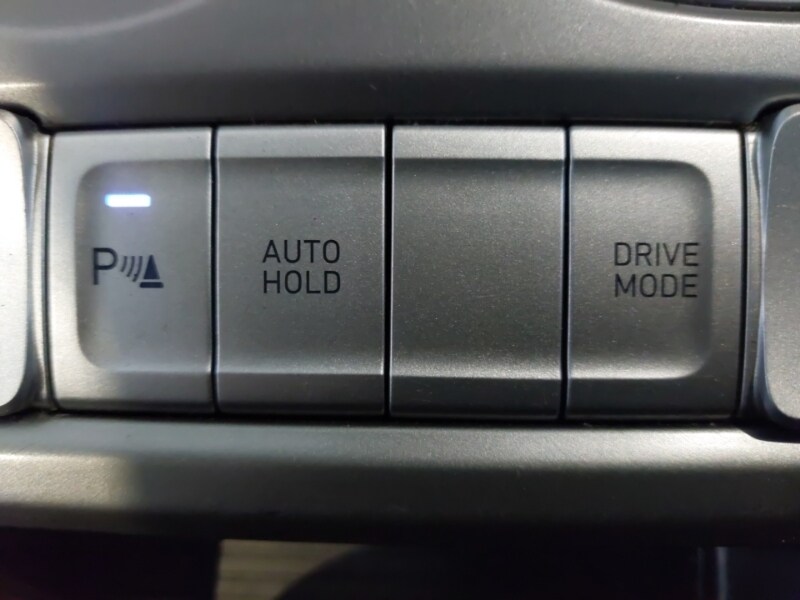 Used Hyundai KONA 2020 for sale - 77999330: Photo 17