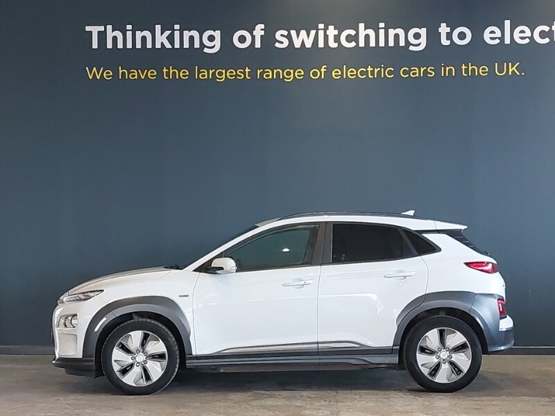 Used Hyundai KONA 2020 for sale - 77999330: Photo 4