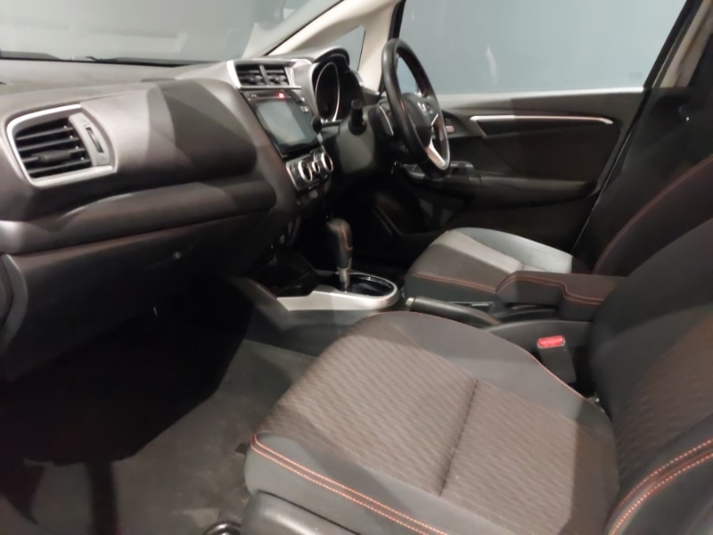 Used Honda Jazz 2018 for sale - 77495341: Photo 5