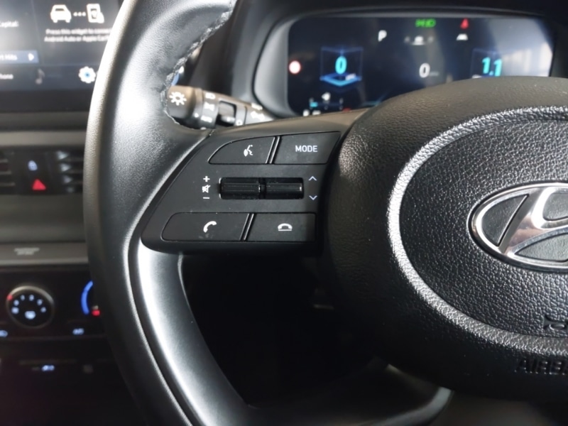 Used Hyundai i20 2023 for sale - 77987586: Photo 10