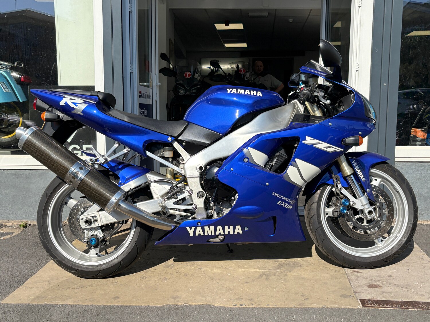 Used Yamaha R1 1998 for sale - 78485258: Photo 8