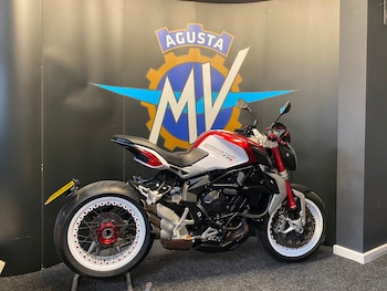 Used MV Agusta DRAGSTER 2015 for sale - bike-78980174: Photo