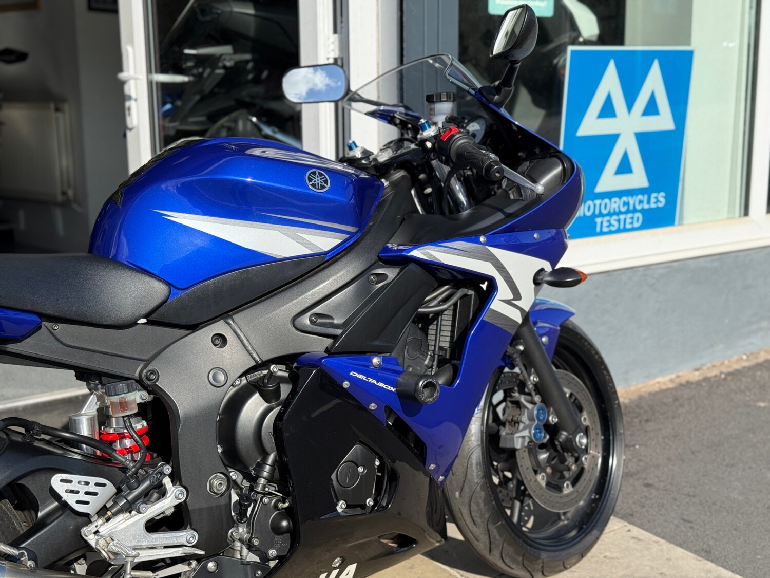 Used Yamaha R6 2006 for sale - 78485648: Photo 5