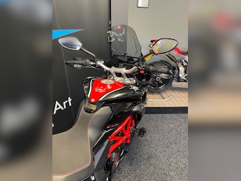 Used MV Agusta TURISMO VELOCE 2020 for sale - bike-78656836: Photo
