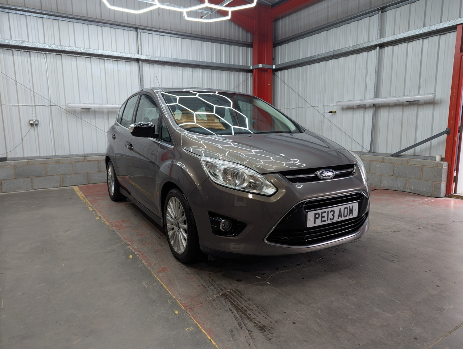 Used Ford C-Max 2013 for sale - 76467499: Photo 1