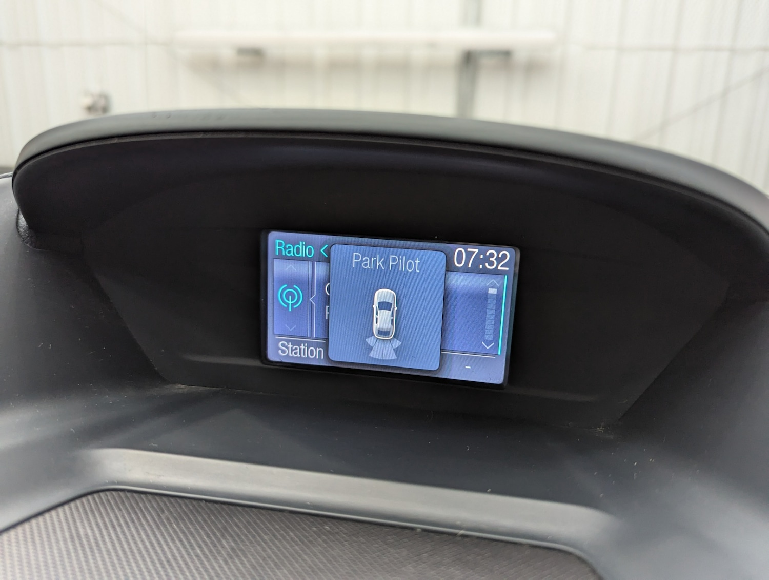 Used Ford C-Max 2013 for sale - 76467499: Photo 11