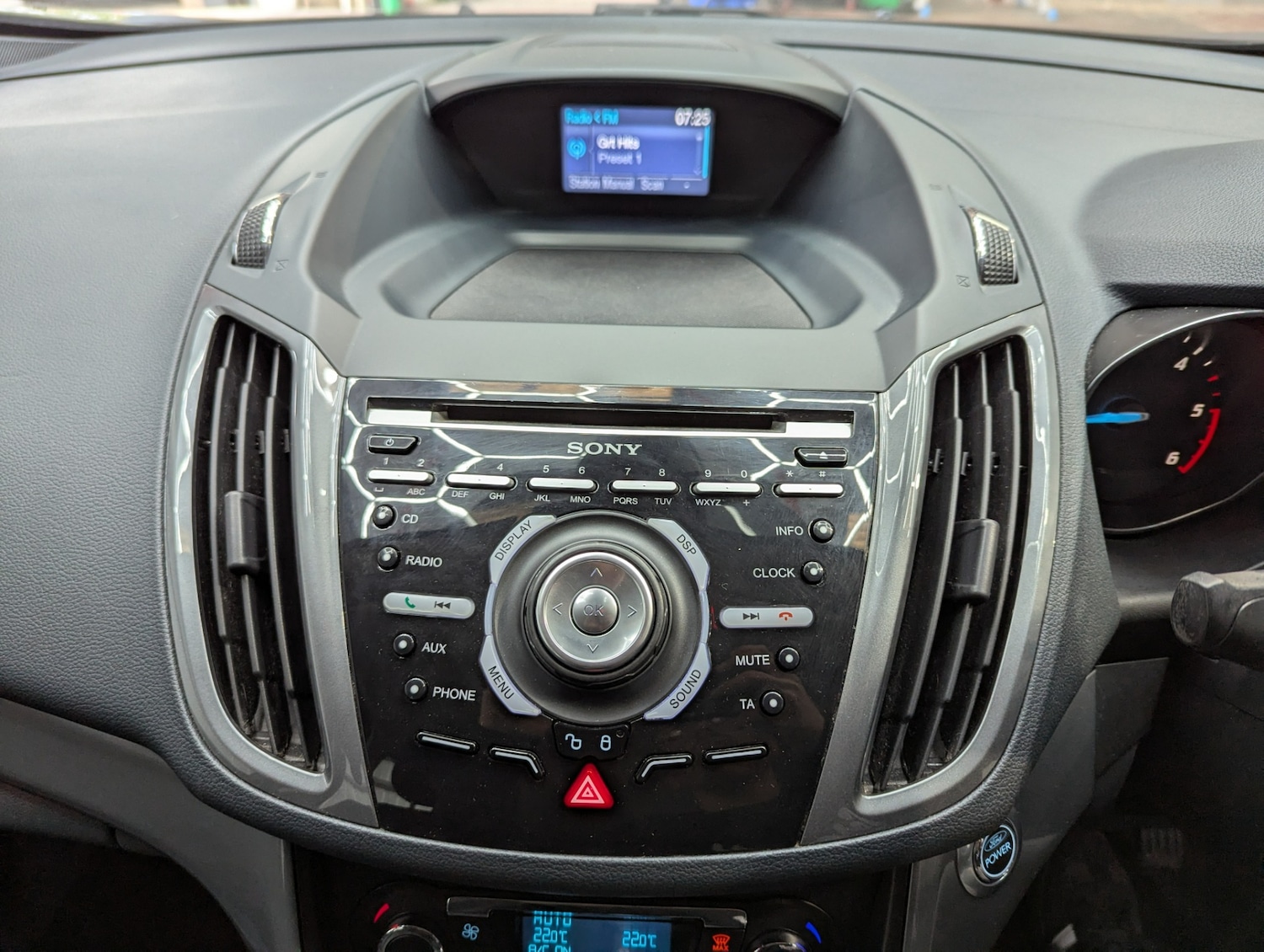 Used Ford C-Max 2013 for sale - 76467499: Photo 12