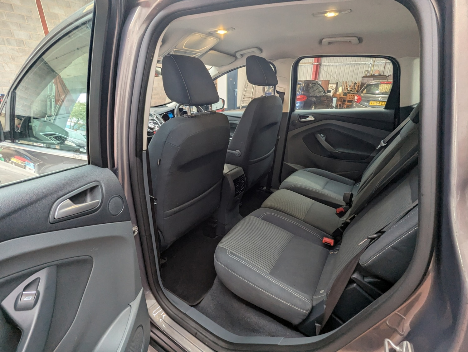 Used Ford C-Max 2013 for sale - 76467499: Photo 19