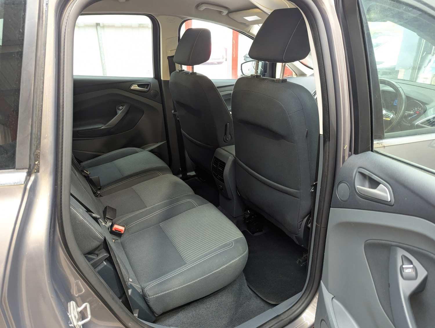 Used Ford C-Max 2013 for sale - 76467499: Photo 21