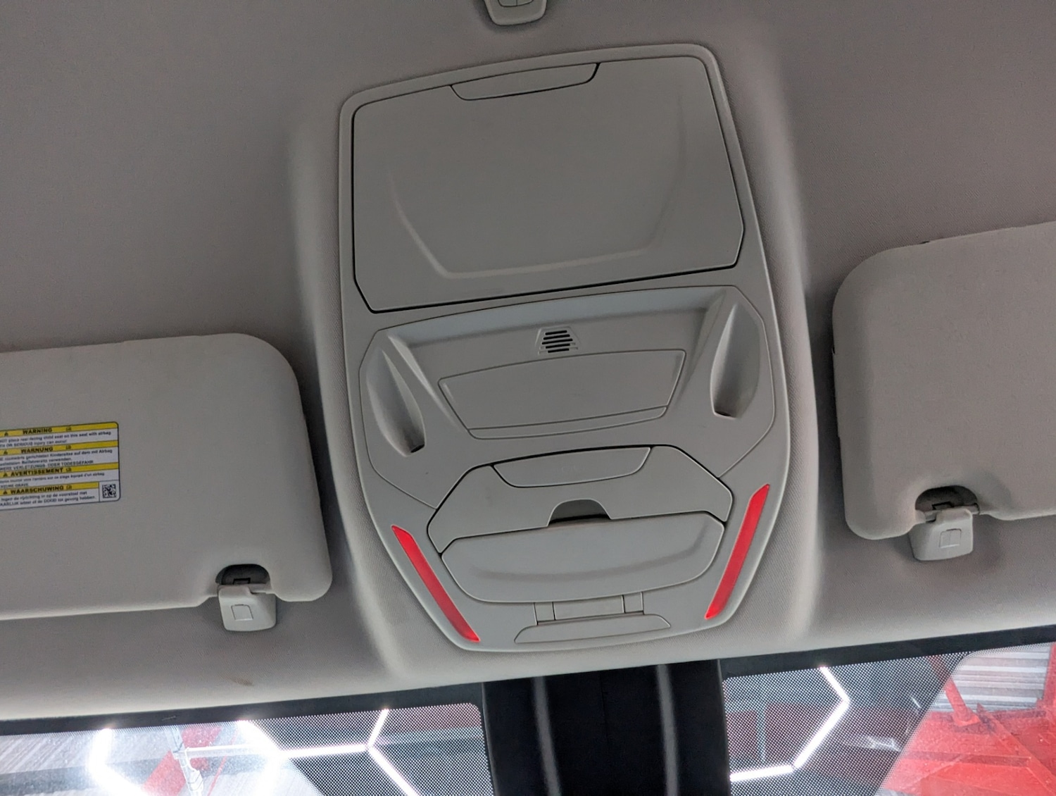 Used Ford C-Max 2013 for sale - 76467499: Photo 23