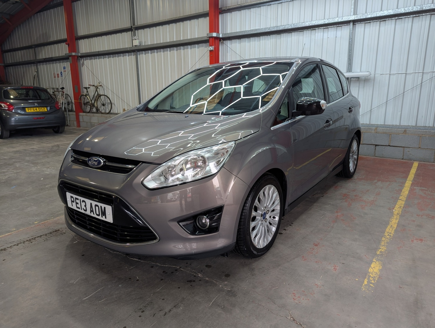 Used Ford C-Max 2013 for sale - 76467499: Photo 3
