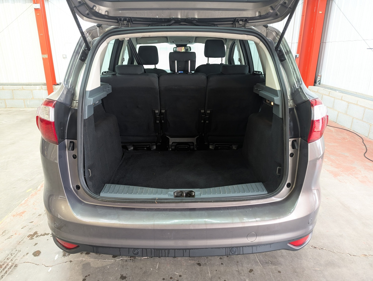 Used Ford C-Max 2013 for sale - 76467499: Photo 33