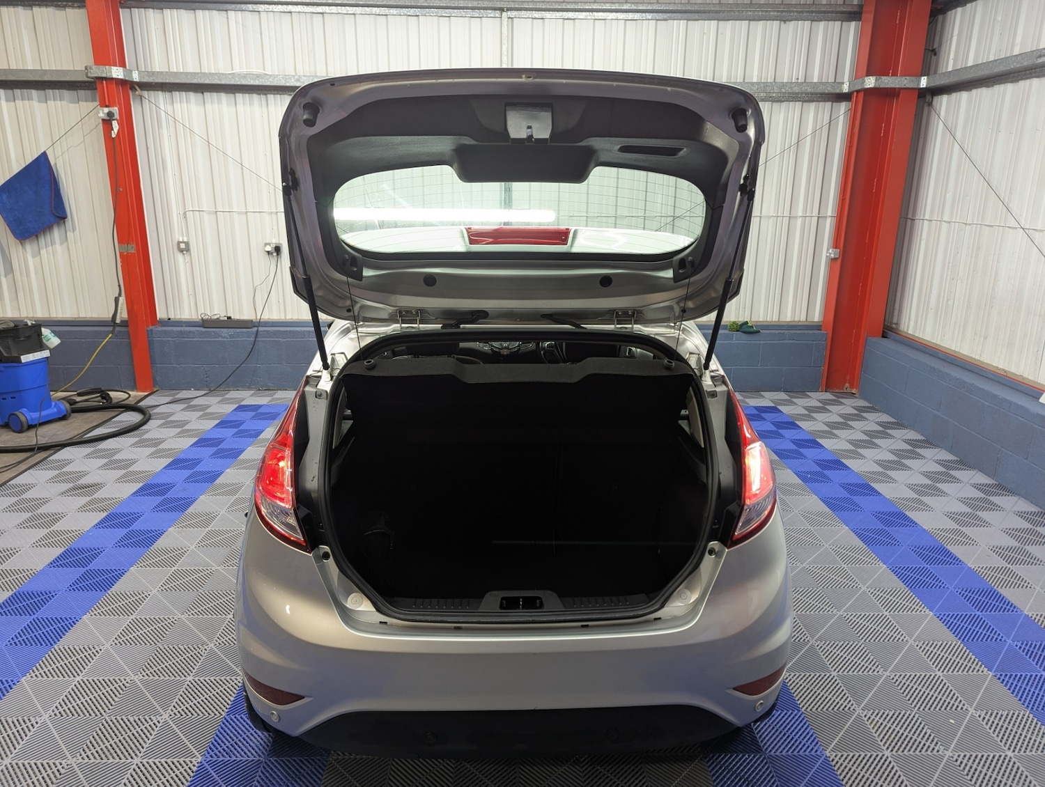 Used Ford Fiesta 2014 for sale - 77154542: Photo 31