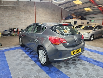 Used Vauxhall Astra 2015 for sale - 78558145: Photo