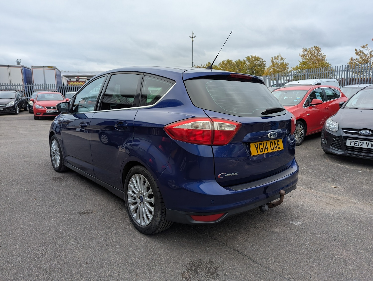 Used Ford C-Max 2014 for sale - 76466661: Photo 4