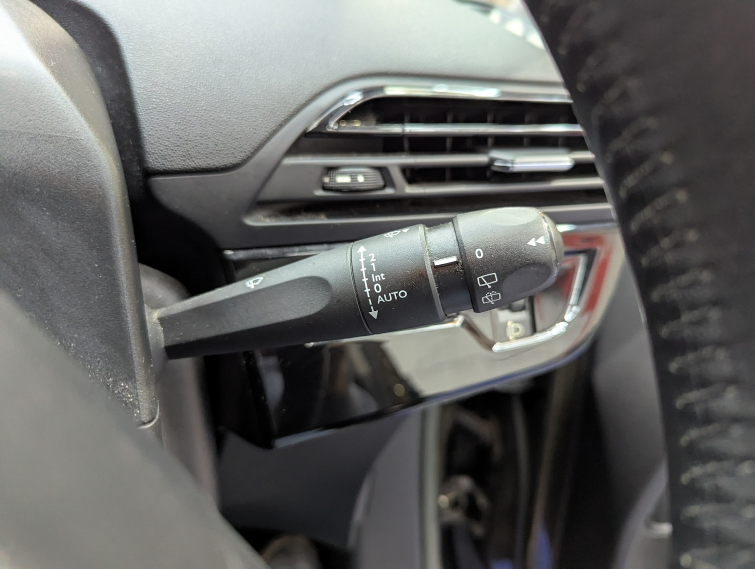 Used Citroen C4 Picasso 2014 for sale - 76450637: Photo 15