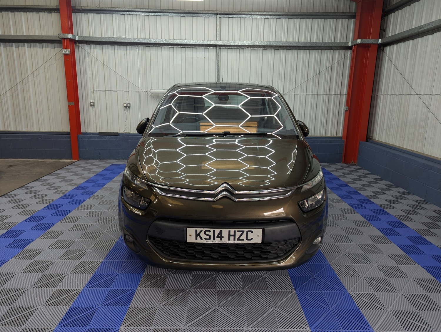 Used Citroen C4 Picasso 2014 for sale - 76450637: Photo 2