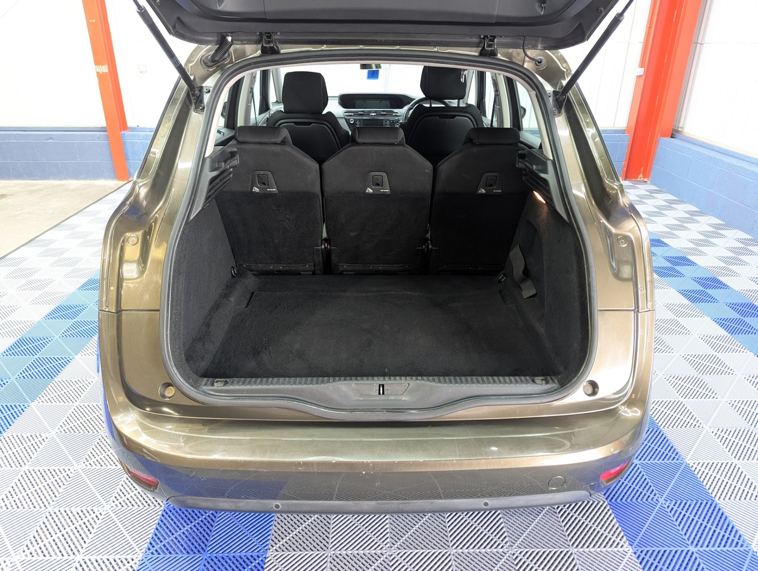 Used Citroen C4 Picasso 2014 for sale - 76450637: Photo 31